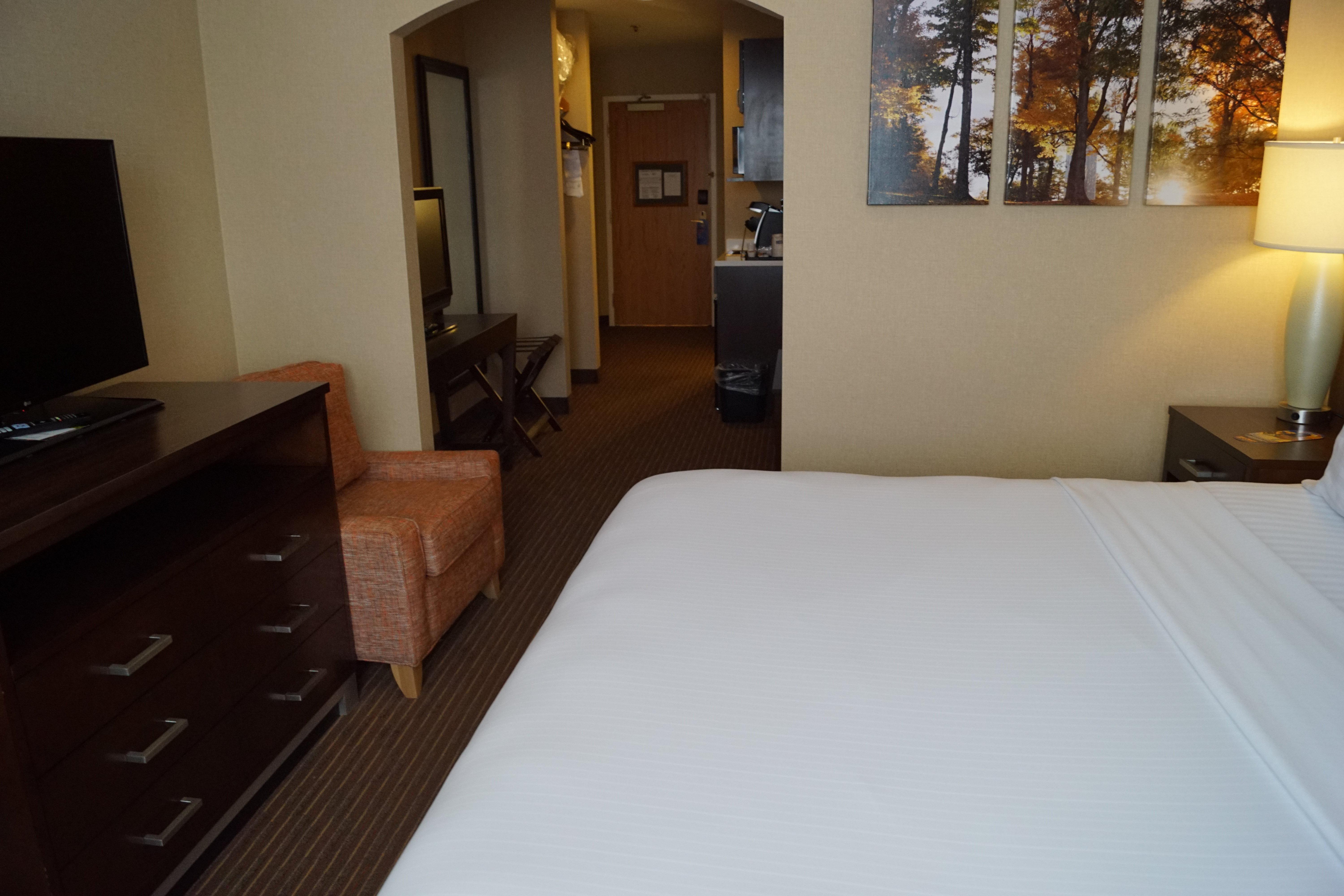 Holiday Inn Express Hotel & Suites Watertown - Thousand Islands By Ihg Esterno foto