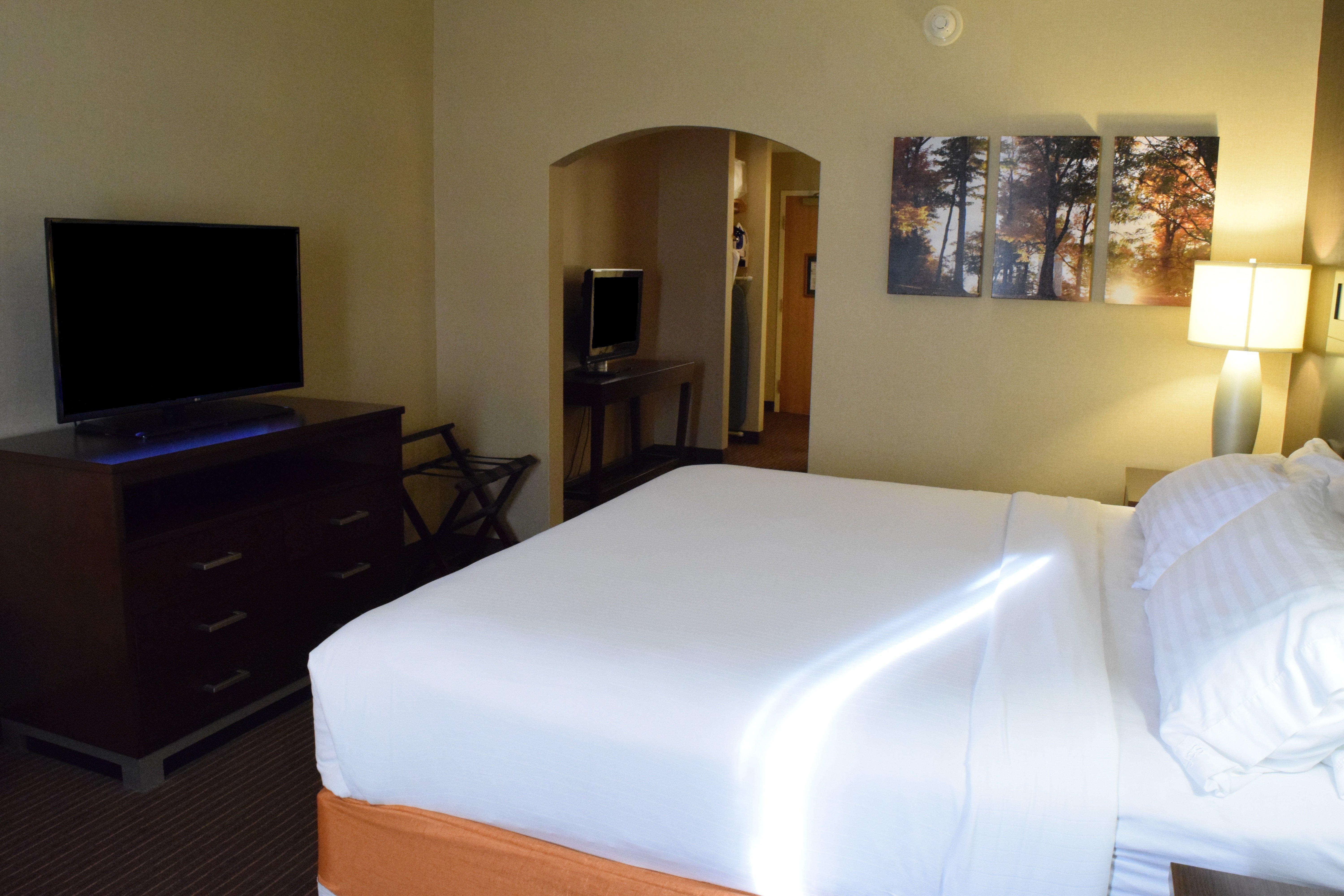 Holiday Inn Express Hotel & Suites Watertown - Thousand Islands By Ihg Esterno foto